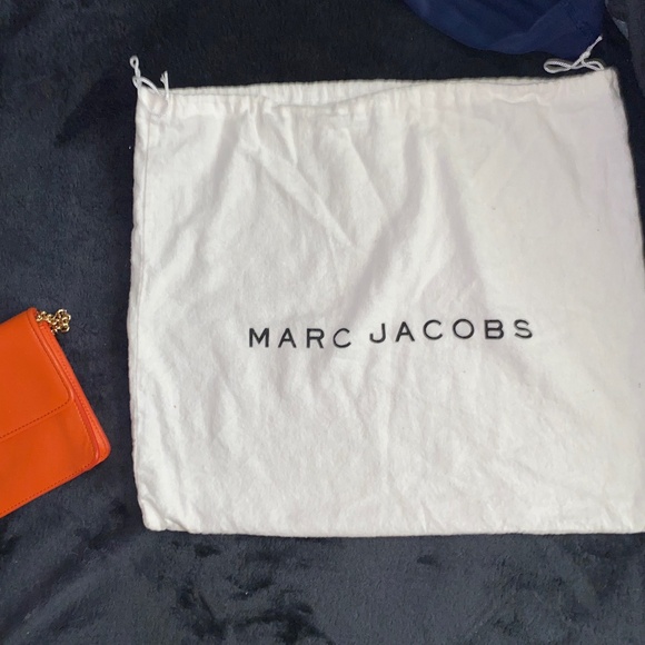 NWT RET 695 Marc Jacobs Mandarin Orange Clutch Gold Hardware - Picture 6 of 8